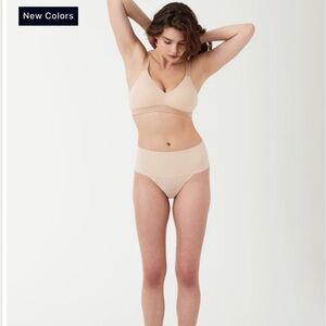 SPANXsmooth™ Undie-tectable Thong